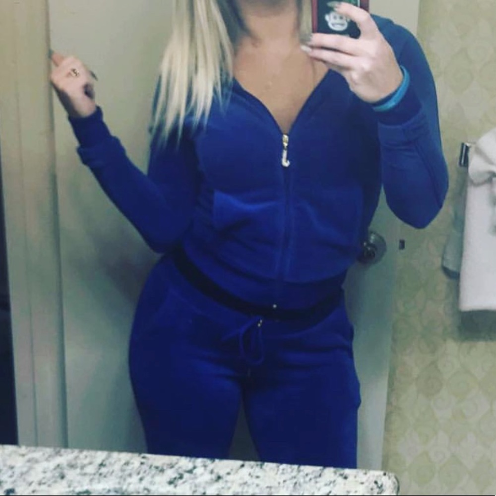 Juicy Couture 2 piece velour set